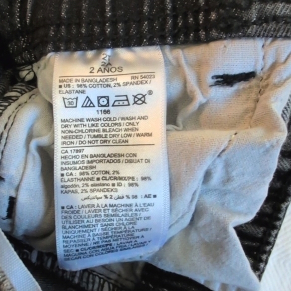 old navy faded black elastic waist straight leg denim jeans 2T toddler unisex - Picture 6 of 8